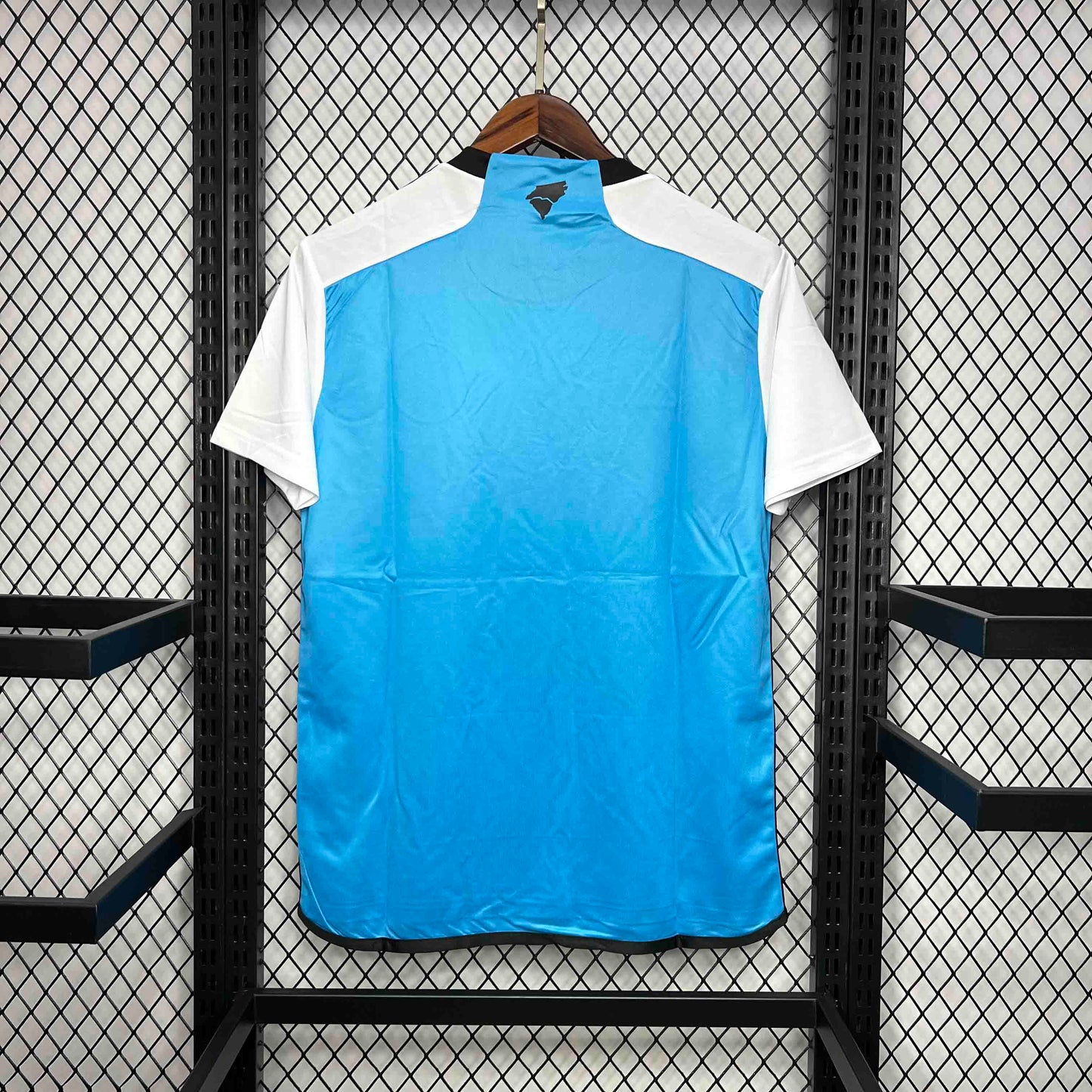 CAMISA DO CHARLOTTE 24/25 BRANCO E AZUL
