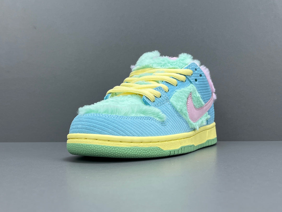 VERDY X Nike DUNK SB VISTY