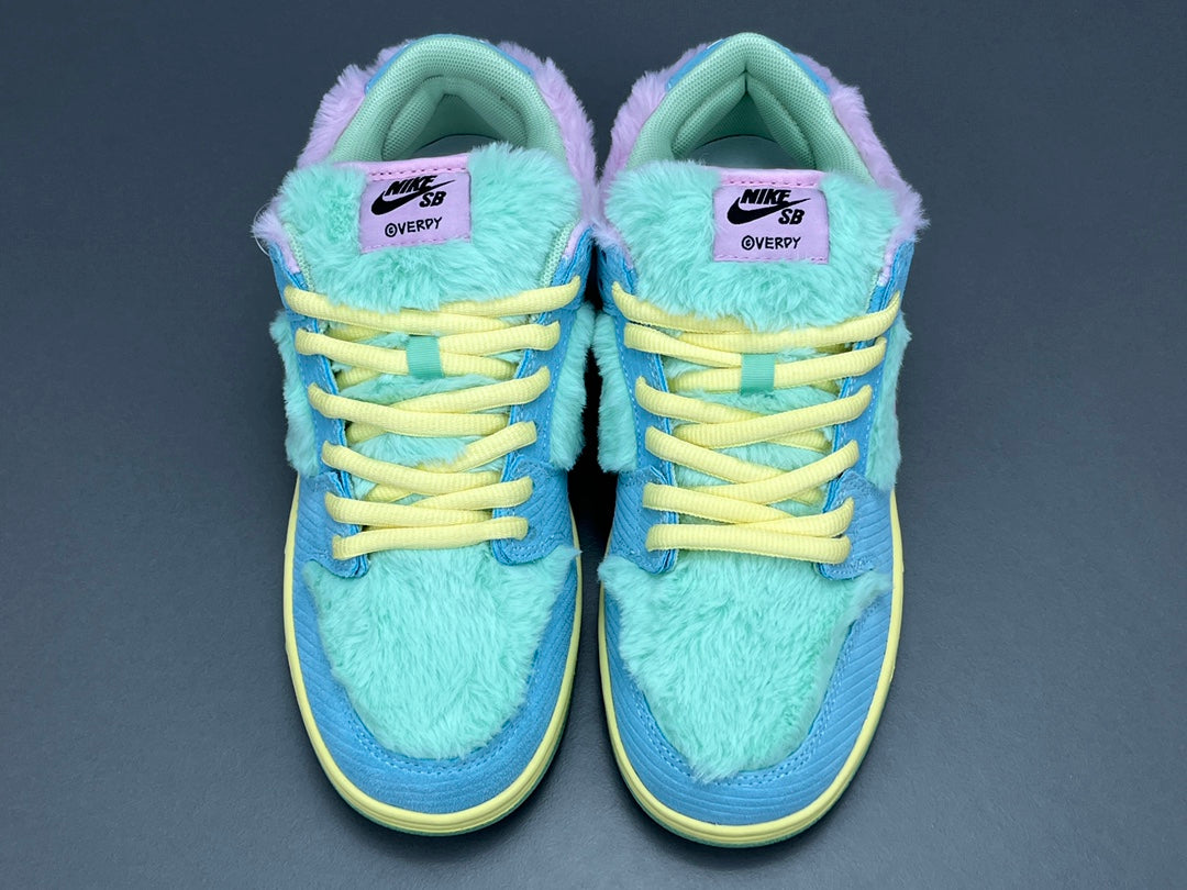 VERDY X Nike DUNK SB VISTY