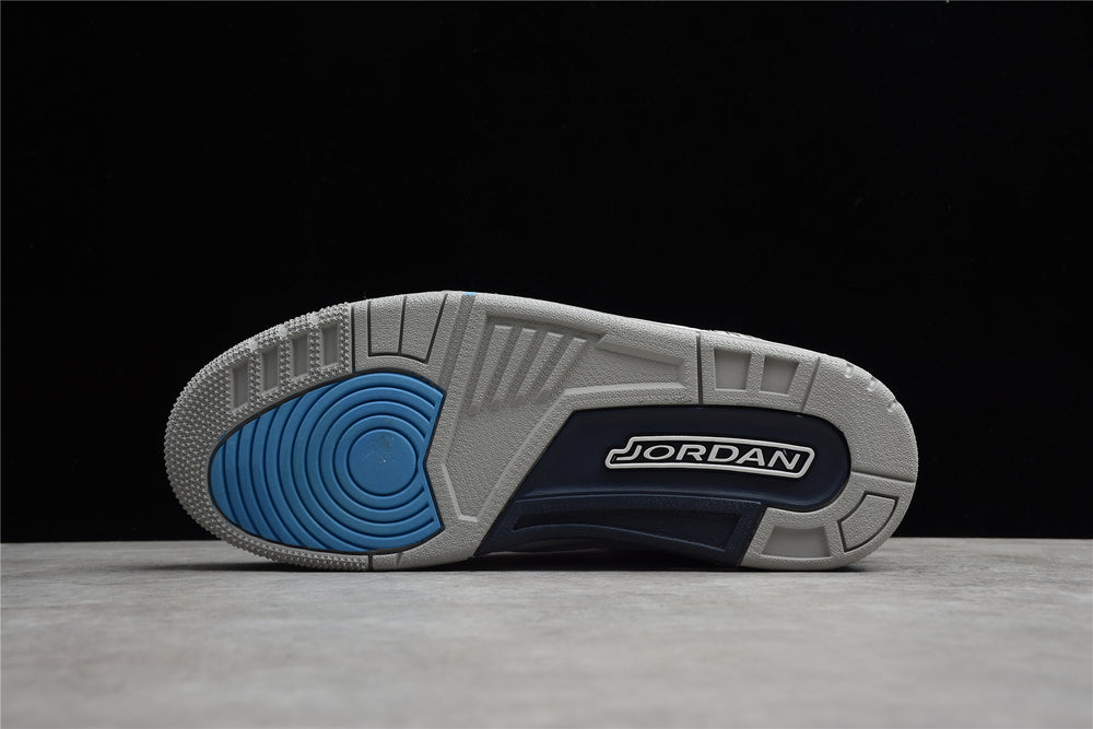 AIR JORDAN 3 UNC