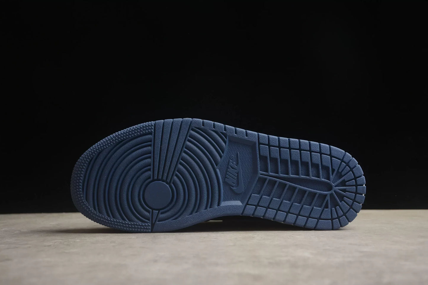 AIR JORDAN 1 LOW OG MYSTIC NAVY