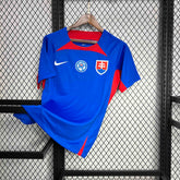 CAMISA DA SELEÇÃO DA ESLOVAQUIA 25/26 AZUL