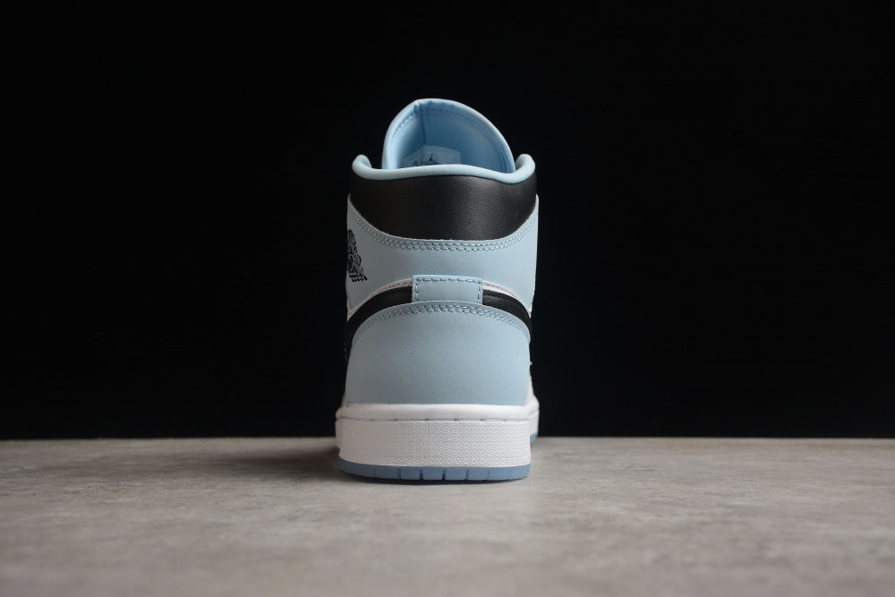 AIR JORDAN 1 MID SE ICE BLUE