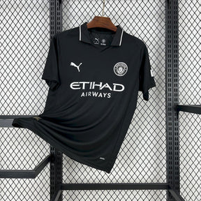 CAMISA DO MANCHESTER UNITED 25/26 PRETO
