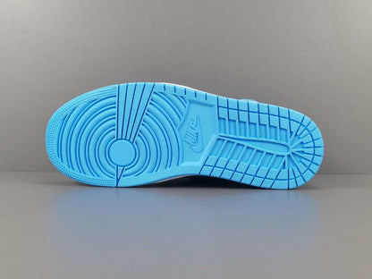 AIR JORDAN 1 HIGH RETRO UNC TOE
