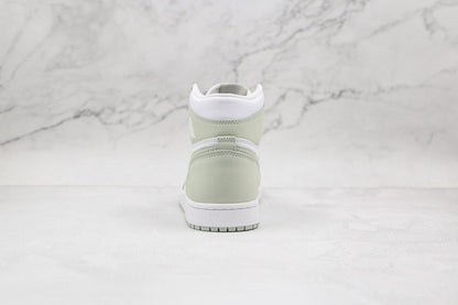 AIR JORDAN 1 RETRO HIGH OG SEAFOAM