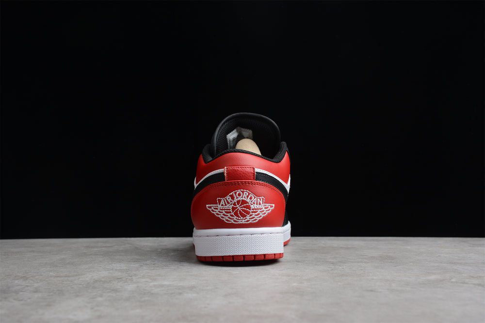 AIR JORDAN 1 LOW BRED TOE