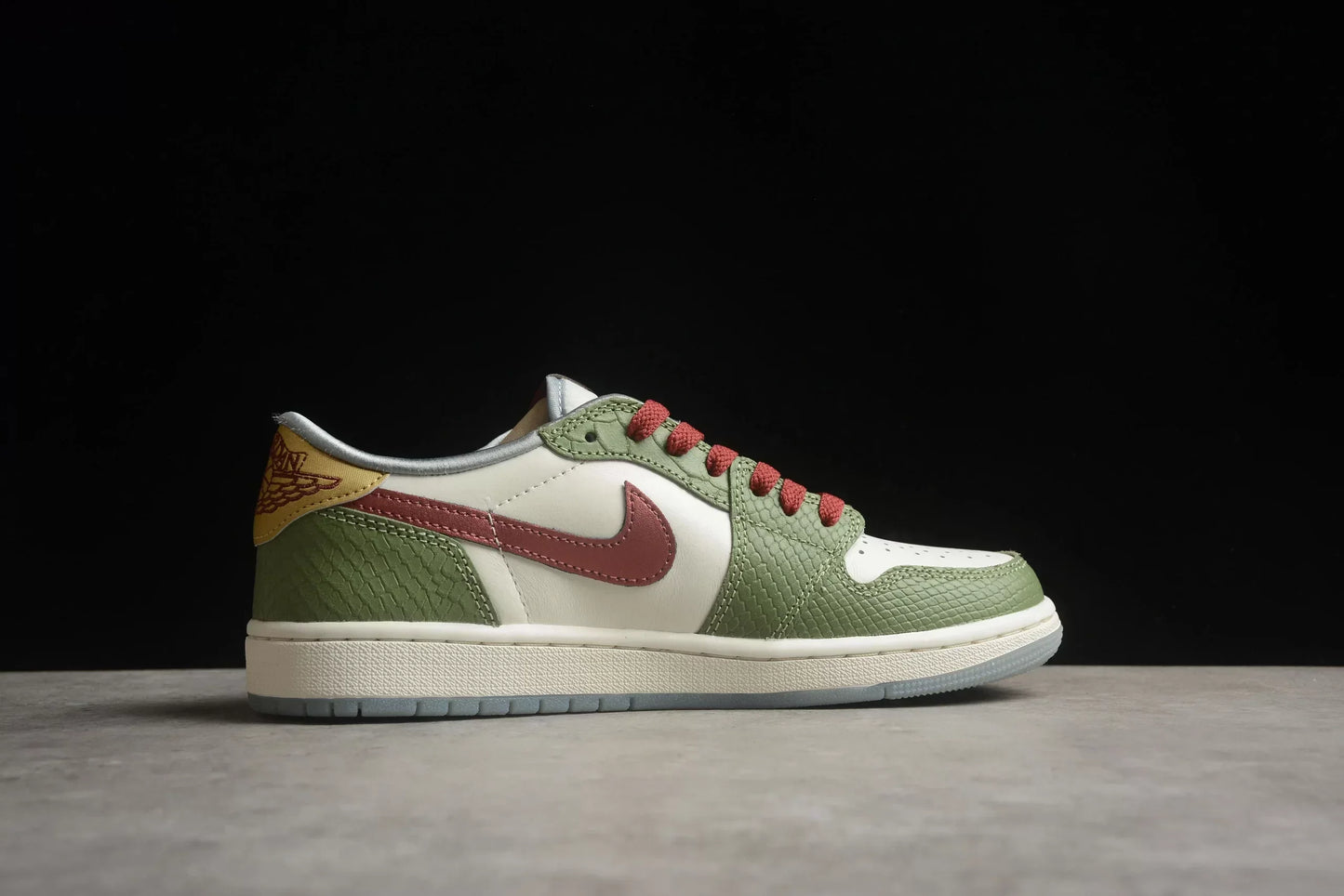 AIR JORDAN 1 LOW OG YEAR OF THE DRAGON