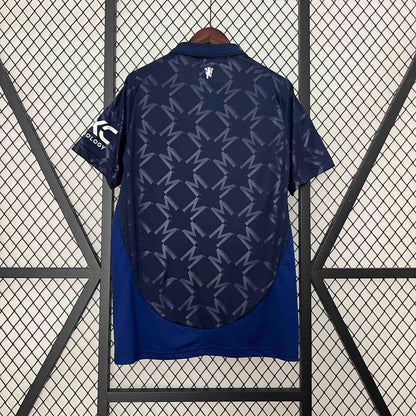 CAMISA DO MANCHESTER UNITED 24/25 AZUL